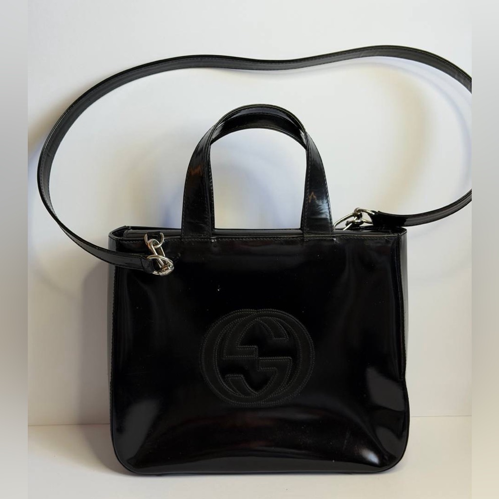 Gucci Interlocking G Top Handle Tote Bag In Black Patent Leather